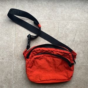 Discontinued Colorway Tomato baggu fanny pack